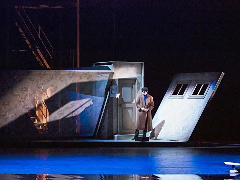 Ноймайер: Стеклянный зверинец