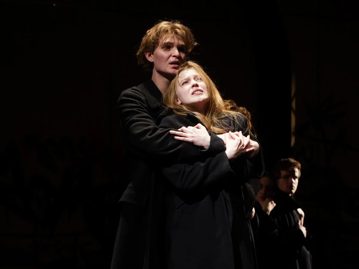 Ромео и Джульетта во мгле