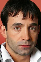 Дмитрий Певцов